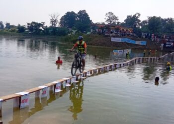 मनिकलाई ‘साइकल प्लाङक ब्यालेन्स’ प्रतियोगियोगीताको उपाधि