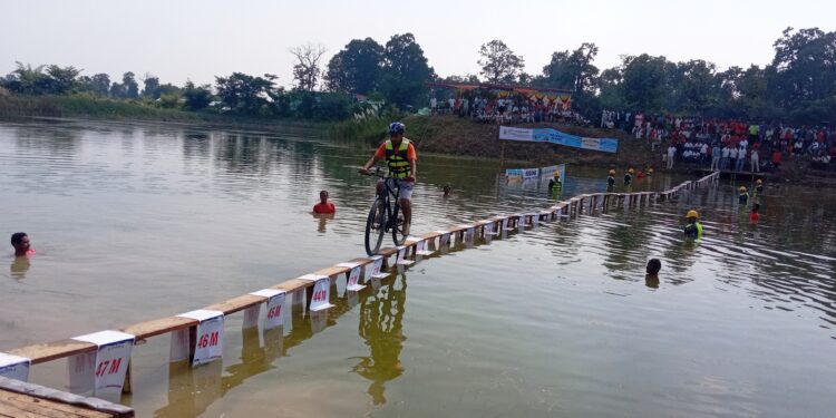 मनिकलाई ‘साइकल प्लाङक ब्यालेन्स’ प्रतियोगियोगीताको उपाधि