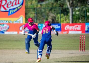 त्रिदेशीय टी–२० अन्तर्राष्ट्रिय क्रिकेट शृङ्खलाको उपाधि यूएईलाई