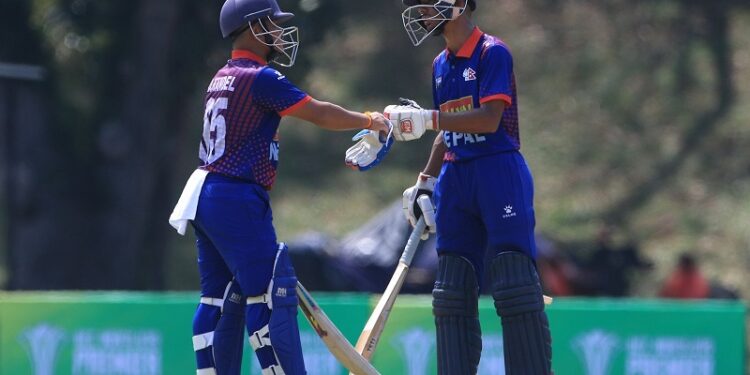 यूएईसँगको फाइनल खेलमा नेपालले टस जित्यो, पहिला ब्याटिङ गर्दै