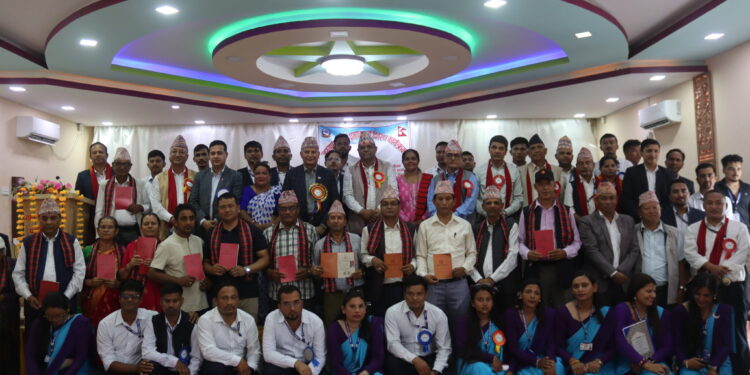 पाल्पाका ८ सय परिवारलाई लालपुर्जा वितरण