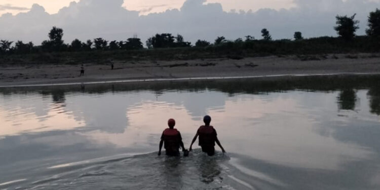 रामघाट नदीमा एक किशोर बेपत्ता